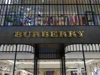 Bị chỉ trích nặng nề, Burberry ngừng đốt hàng tồn kho