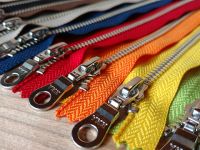 Triết lý YKK: Không ai phồn vinh nếu không giúp ích cho người khác