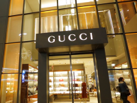 Gucci và tầm quan trọng của nhân viên tại các cửa hàng bán lẻ