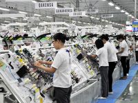 PMI Việt Nam tháng 10 tăng mạnh lên 53,9 điểm, ASEAN lần đầu xuống dưới 50