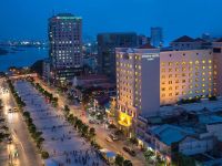TPHCM: Khách sạn cao cấp lãi lớn