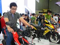 Người Việt mua sắm gần 3,4 triệu xe máy mới trong năm 2018