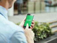 FPT và Grab hợp tác chiến lược phát triển các giải pháp giao thông thông minh cho Việt Nam