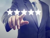 Nỗi ám ảnh mang tên “review”