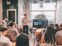 Blended Learning: Phương pháp trị bệnh “lười học” tiếng Anh của dân công sở