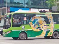 Quảng cáo xe buýt ở TPHCM: Nhà nước thất bại thì để tư nhân làm