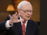 Warren Buffet: Nhân viên tốt cần 3 yếu tố, nếu thiếu điều cuối thì 2 điều đầu sẽ giết bạn