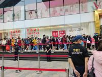 “Lột xác” thương hiệu ở UNIQLO