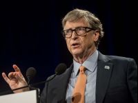 Bill Gates: COVID-19 sẽ tiếp tục buộc ngành nhà hàng và du lịch chuyển đổi số mạnh mẽ hơn
