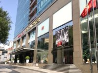 Nhiều trung tâm thương mại phải đóng cửa do dịch COVID-19, Vincom Retail báo lãi quý I/2020 giảm 19%