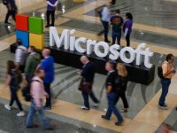 Microsoft đang sống tốt giữa dịch COVID-19