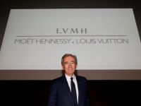 Mất 30 tỷ USD vì đại dịch, đế chế Louis Vuitton bình thản tính đường xa