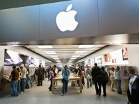 Apple có thể cán mốc giá trị 2.000 tỉ USD trong 4 năm tới?