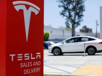 Tesla có thể soán ngôi Toyota trở thành nhà sản xuất ô tô có giá trị lớn nhất thế giới