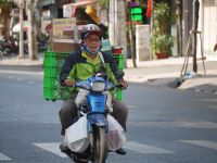 HSBC: COVID-19 khiến người tiêu dùng thay đổi mạnh thói quen tiêu dùng