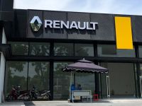 Renault, Ducati về chung nhà với Bentley, Lamborghini, Aston Martin tại Việt Nam