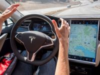 Tesla sẽ hoàn thiện công nghệ xe tự lái trong 2020, chuẩn bị gia nhập S&P 500