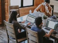 Grab, Gojek và các startup tỷ USD chật vật sống sót sau cuộc đốt tiền