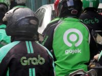 Bloomberg: Cuộc chiến “đốt tiền” dai dẳng khiến Grab và Gojek đẩy nhanh tiến trình sáp nhập