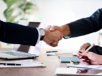 Hoạt động M&A toàn cầu tăng mạnh nửa cuối 2020