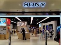 Nước cờ dị giúp Sony tránh vào vết xe đổ của BlackBerry, HTC, LG