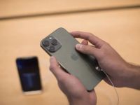 Thị trường khó, Apple không tăng sản lượng iPhone