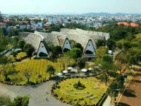 Trung Nguyên của ông Đặng Lê Nguyên Vũ nhảy vào bán lẻ