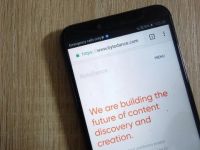 Trong khi Facebook đang cố sao chép TikTok, ByteDance lại ra mắt ứng dụng giống Instagram