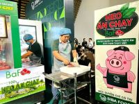 Sau “heo ăn chuối” của bầu Đức, thị trường xuất hiện thêm “heo ăn chay”, cuộc đua thịt sạch đang ngày càng khốc liệt