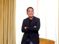 CEO công ty mẹ của Gojek bất ngờ từ chức