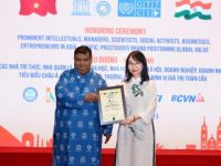 Cỏ Mềm được vinh danh “Thương hiệu bản sắc Việt Nam định vị giá trị toàn cầu” tại Diễn đàn Giao lưu Kinh tế – Văn hóa Việt – Ấn