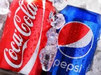 Coca-Cola thắng thế Pepsi trong năm 2023: Bài học từ chiến lược tập trung và nhượng quyền đóng chai