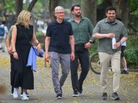 Tim Cook đến và đi
