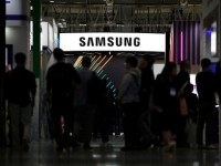 Đế chế Samsung rung lắc