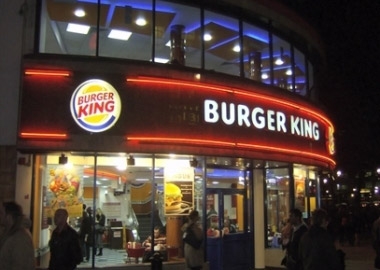 Thị trường thức ăn nhanh: Sức ép từ Burger King