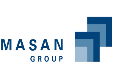 Masan thêm món trên bàn ăn