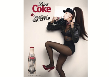 Diet Coke và hình ảnh thời trang cao cấp