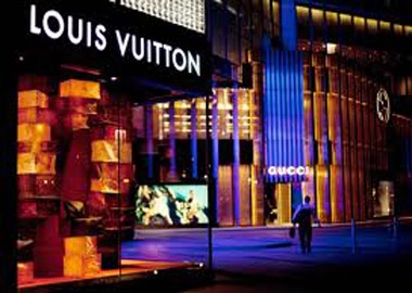 Louis Vuitton đứng đầu thương hiệu xa xỉ năm 2013