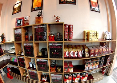 Trung Nguyên quyết “đấu” Starbucks tại Mỹ