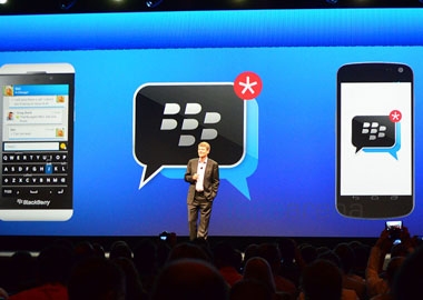 BlackBerry thay đổi CEO, nhận đầu tư 1 tỷ USD
