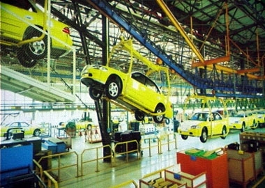 Nissan đấu Honda: Giá rẻ cho Việt Nam