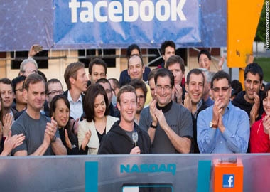 Facebook tái sinh