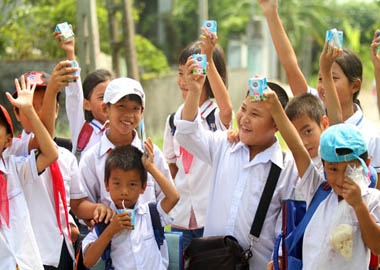 Hơn 2 triệu hộp sữa sẽ đến với 1.000 thôn xã