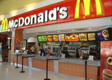Phụ huynh sẽ rất lo lắng khi McDonalds vào Việt Nam