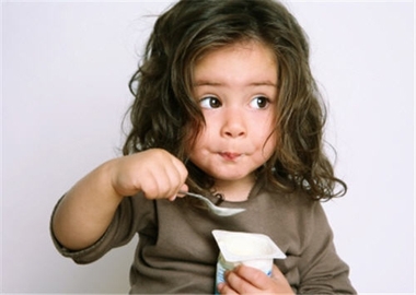 Tác dụng của váng sữa đang bị nói quá