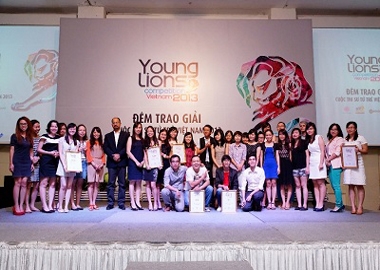 Cái buồn cười của Young Lions