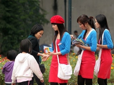 Tiếp thị Hàng mẫu - Dễ hay khó