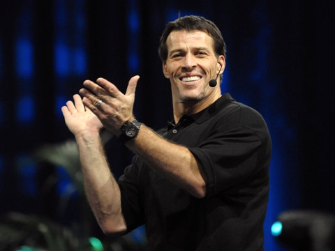 Bí quyết làm giàu nhanh của Tony Robbins