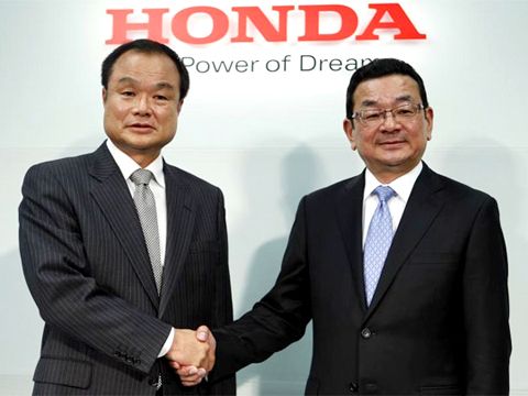 Honda hoang mang trong đợt thay CEO