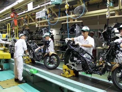 Honda sẽ xuất 100.000 xe máy sản xuất tại Việt Nam trong 2015